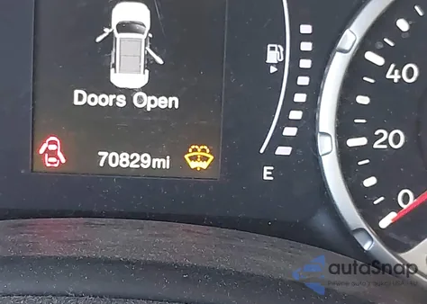 2020 Jeep Renegade Altitude 4X4 из США, поврежденный, VIN ZACNJBBB6LPL93284